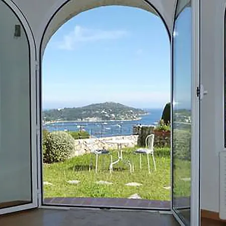 2 Bedroom With A View * Villefranche-sur-Mer